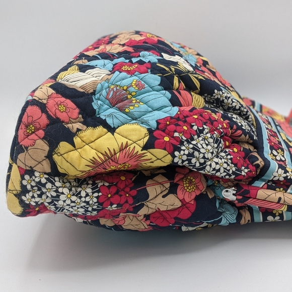 Vera Bradley Happy Snails Kiss Closure Shoulder Bag Purse, EUC RETIRED - Picture 5 of 10